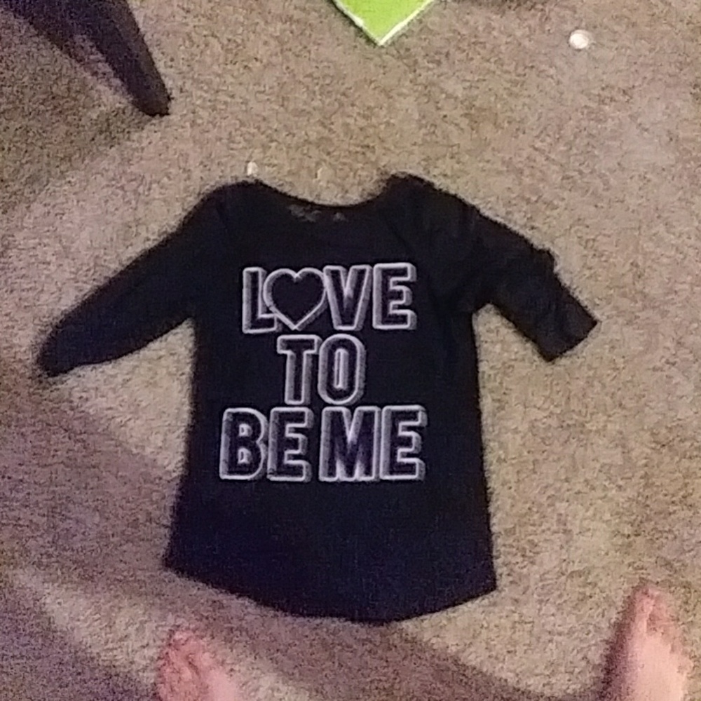 A black shirt